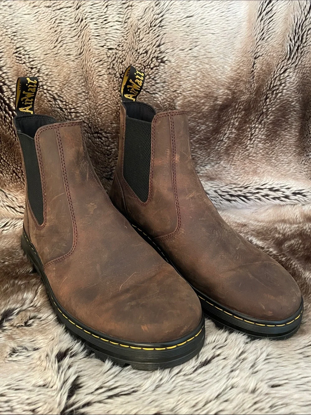 Dr. Martens Embury Chelsea boots Crazy Horse size 11